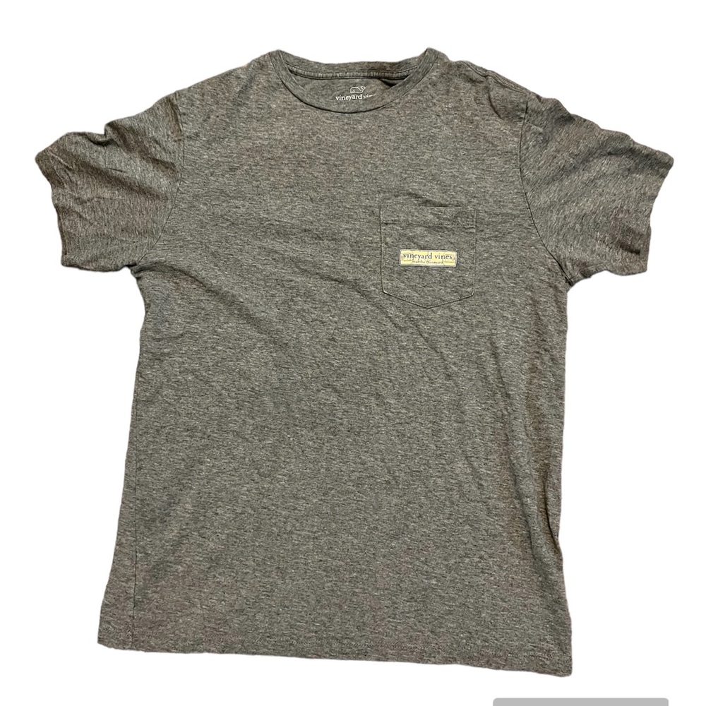 Vineyard Vines Men’s Small Basketball Shirt